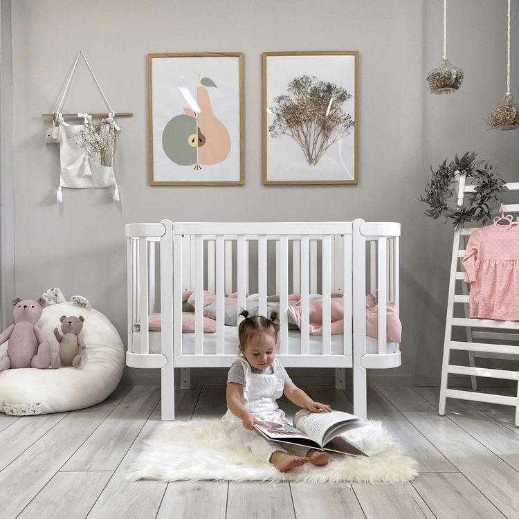Kollektion der Veres Babybetten für Neugeborene, stilvolles und sicheres Design für das Kinderzimmer