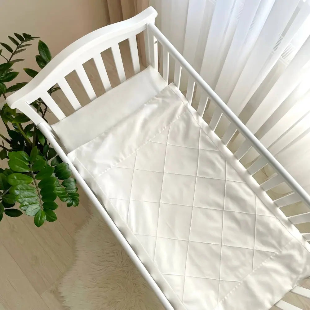 Babybettwäsche Traumland –  Milchweiß Veres Company